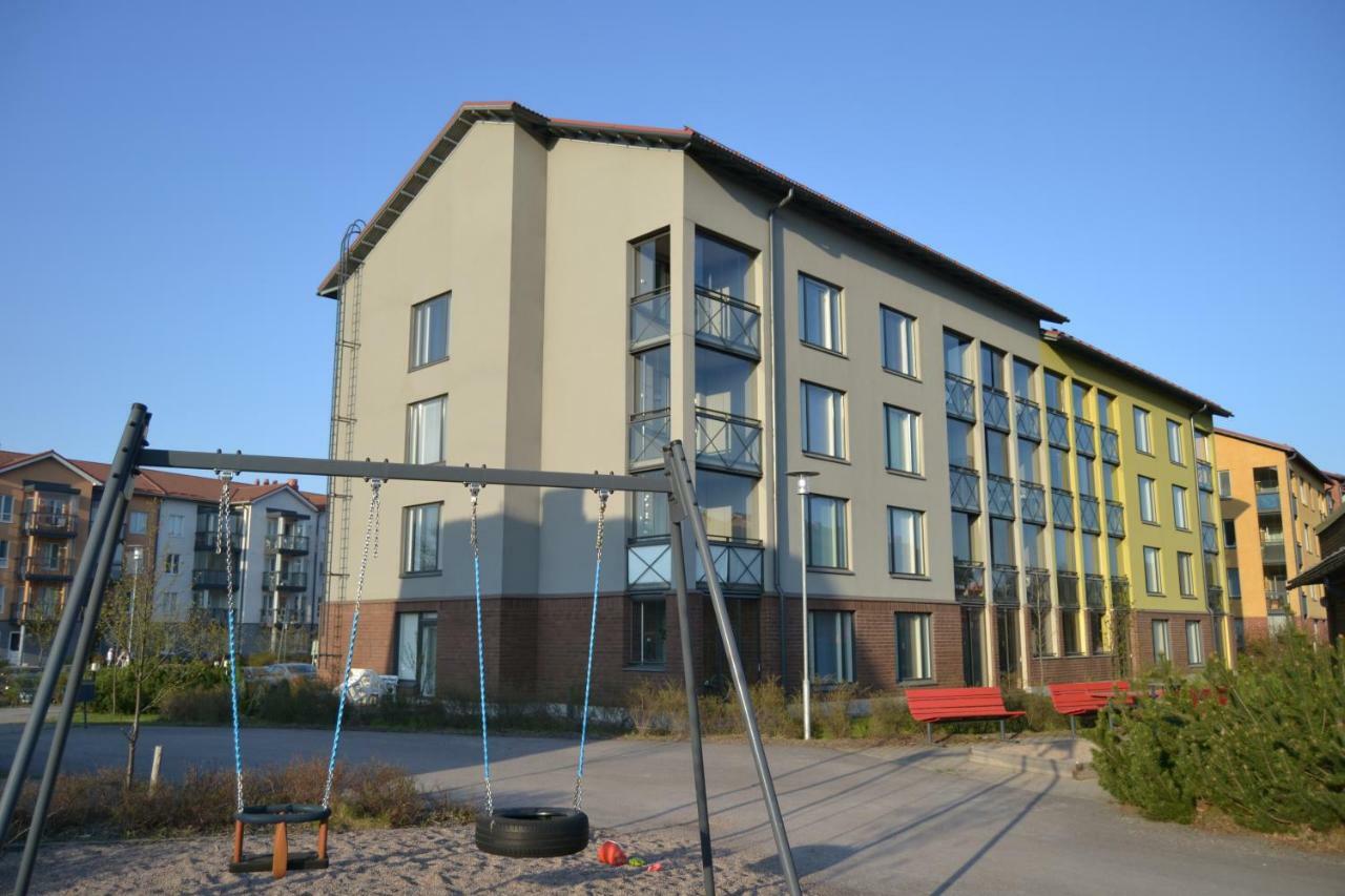 Galaxy Apartments Airport Vanda Exteriör bild